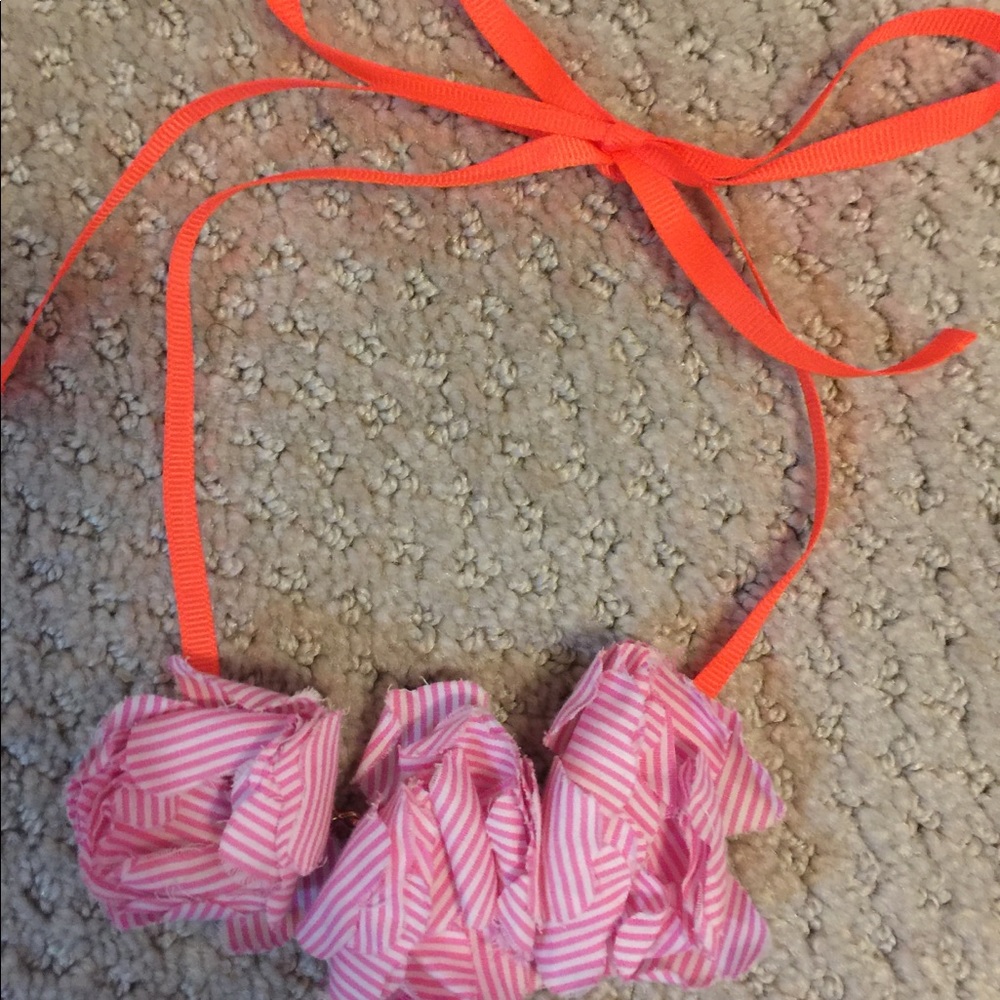 Crew cuts necklace